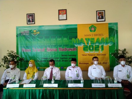 PEMBUKAAN MATSAMA DARING MAN 2 BREBES TAHUN PELAJARAN 2021/2022
