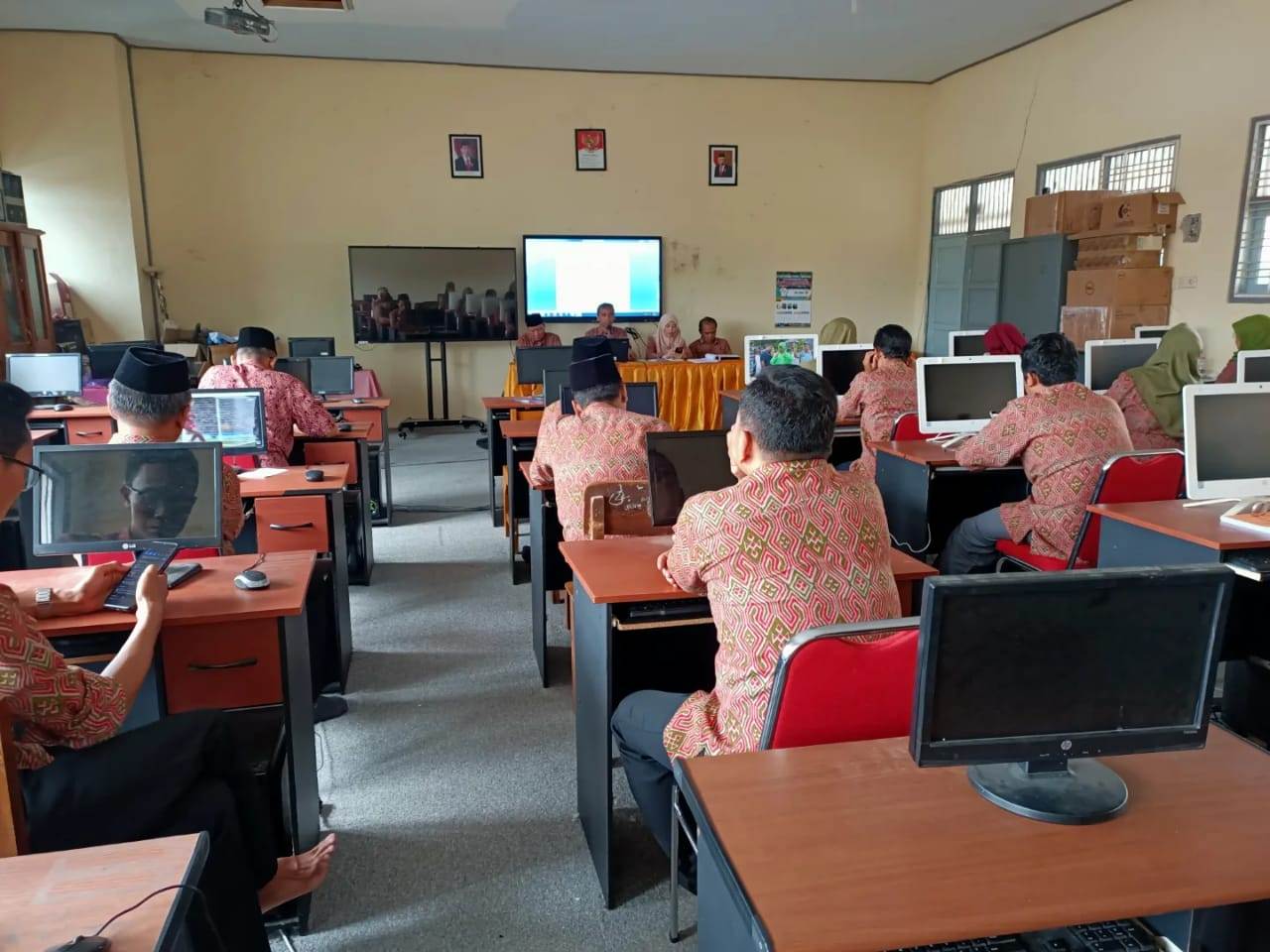 Rapat Penentuan & Penetapan Kelulusan siswa kelas 12 MAN 2 Brebes