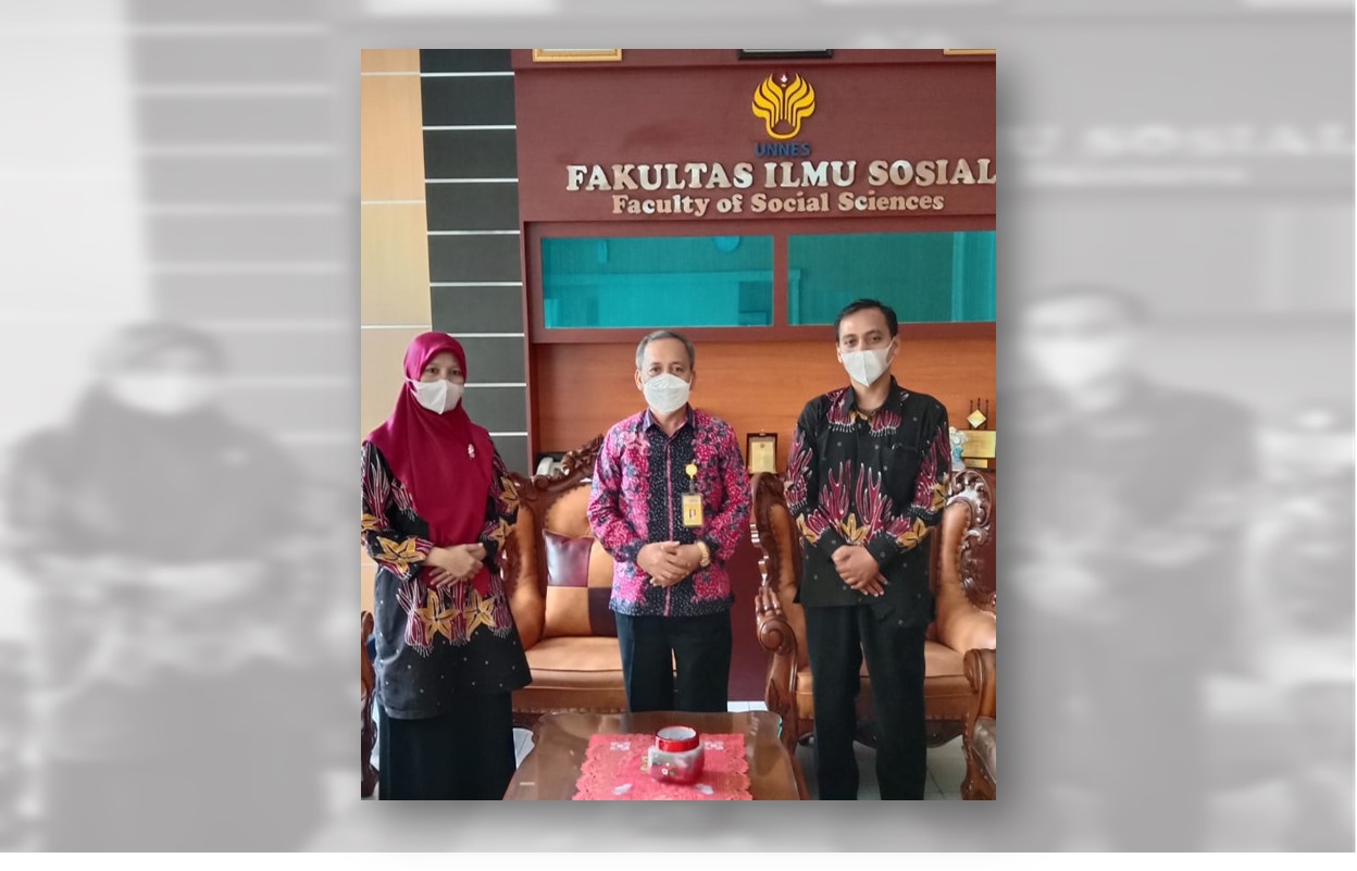 MAN 2 Brebes melakukan kunjungan ke Universitas Negeri Semarang